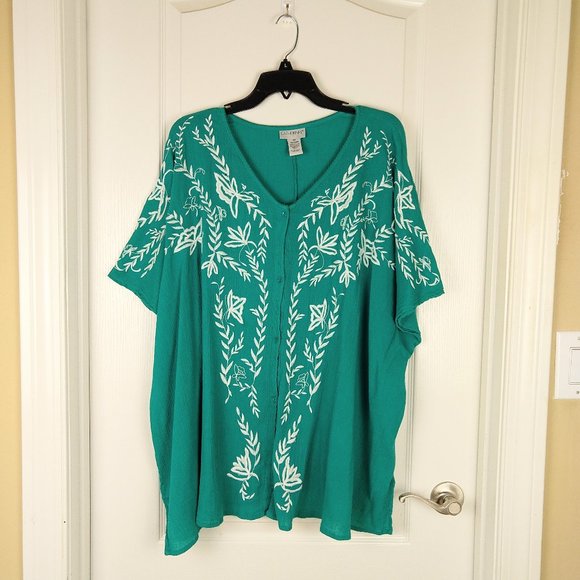 Catherines Tops - Catherines Green White Floral Cotton Textured Embroidered  Blouse